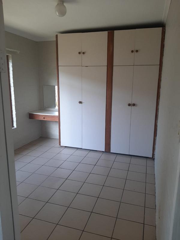 To Let 2 Bedroom Property for Rent in Goodwood Central Western Cape